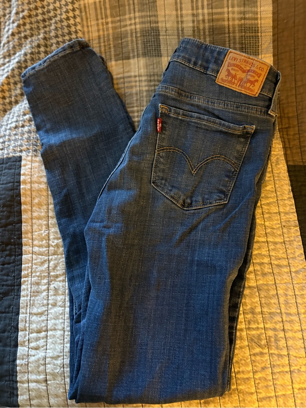 Womens Levi’s 711 Skinny Jeans Size 27